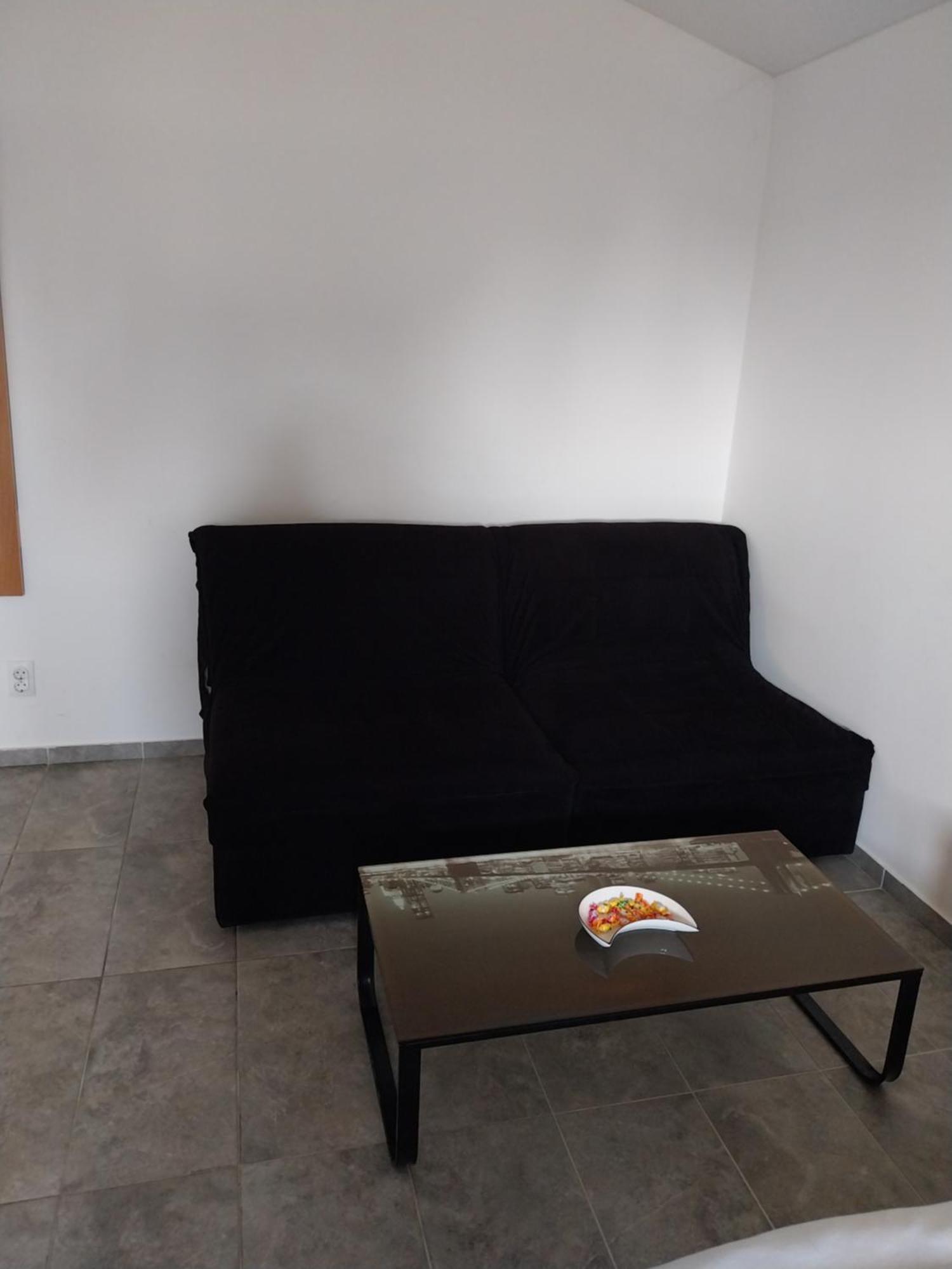 Libero Apartmani Surčin Zewnętrze zdjęcie