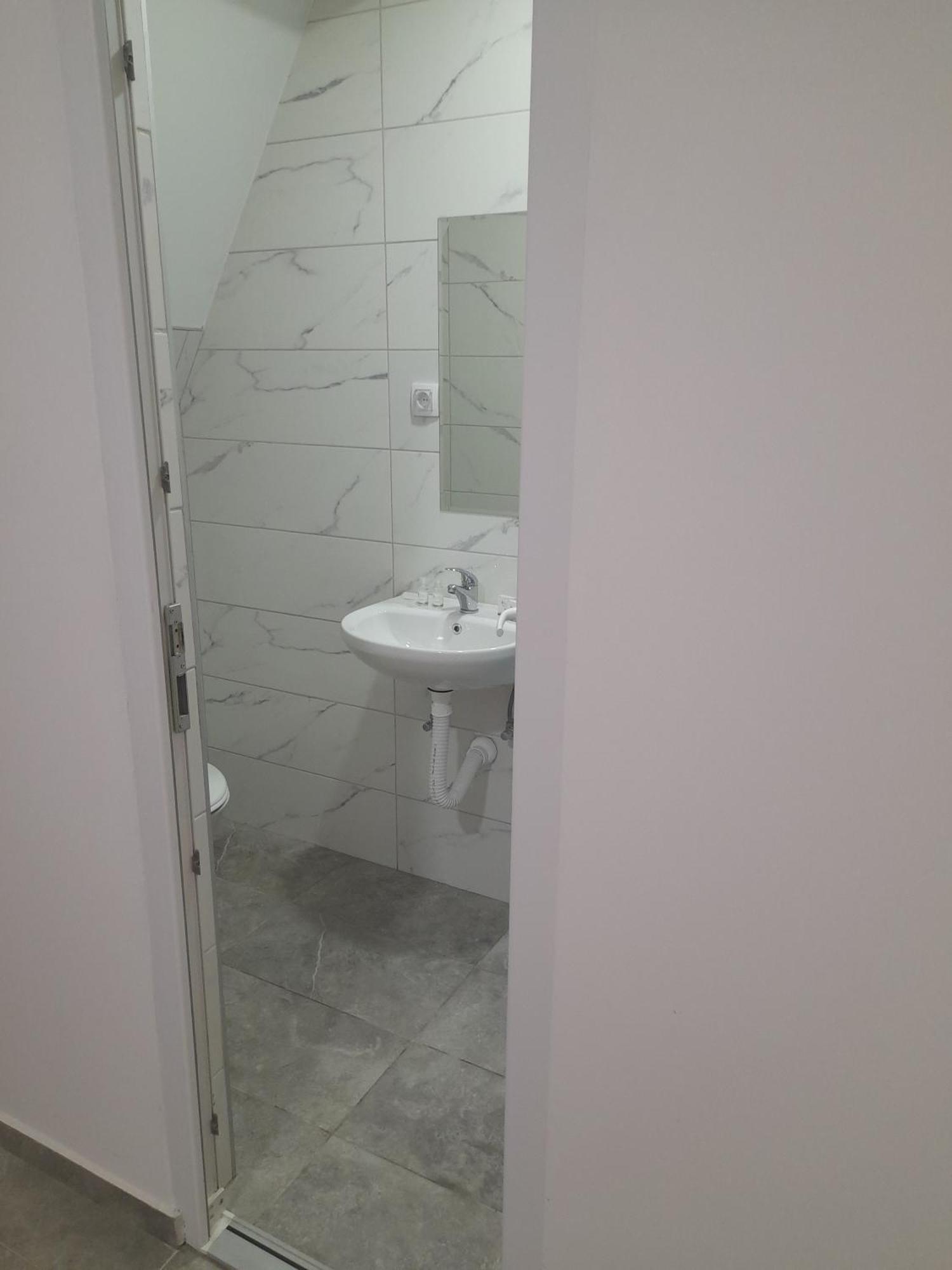 Libero Apartmani Surčin Zewnętrze zdjęcie