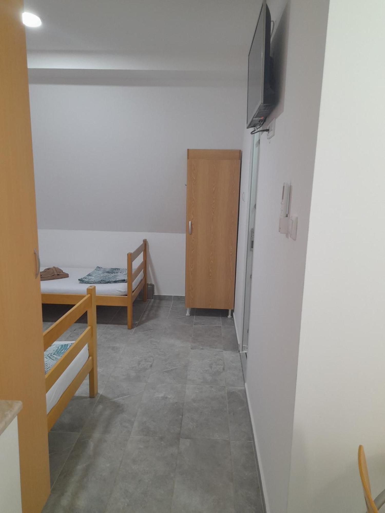 Libero Apartmani Surčin Zewnętrze zdjęcie