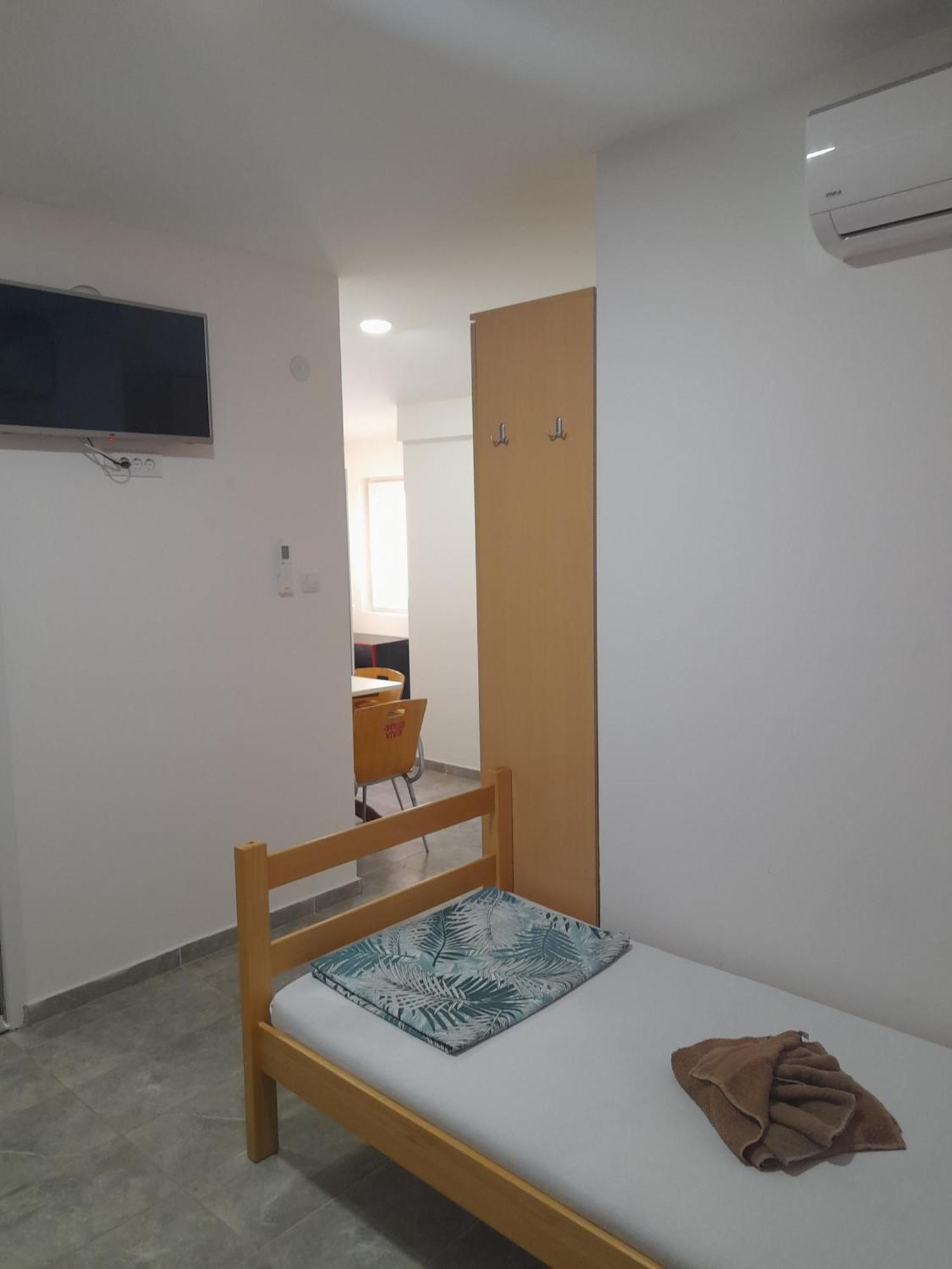 Libero Apartmani Surčin Zewnętrze zdjęcie