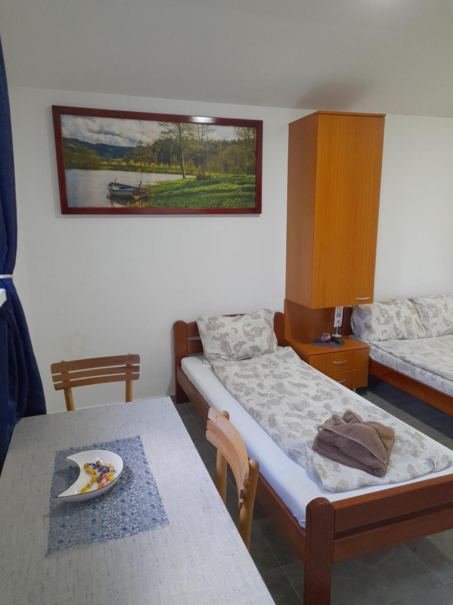 Libero Apartmani Surčin Pokój zdjęcie