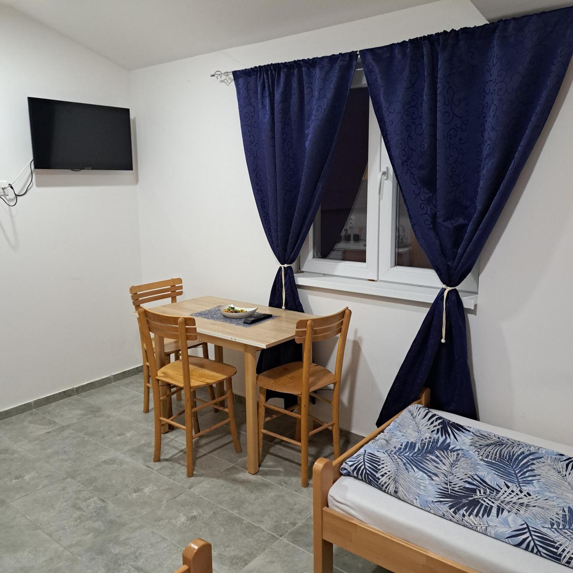 Libero Apartmani Surčin Zewnętrze zdjęcie