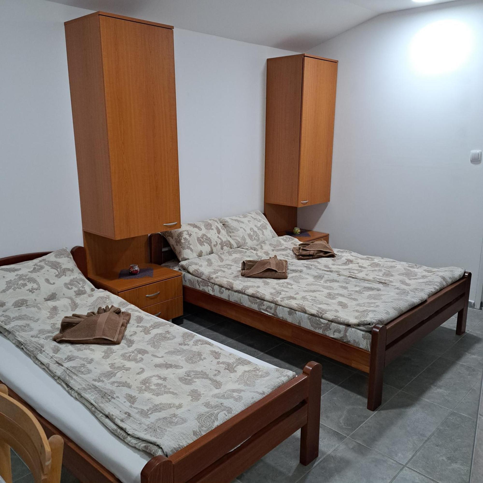 Libero Apartmani Surčin Zewnętrze zdjęcie